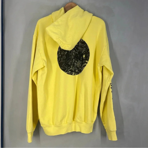 YELLOW REDEMPTION LION PULLOVER HOODIE Men size Large - Picture 7 of 12